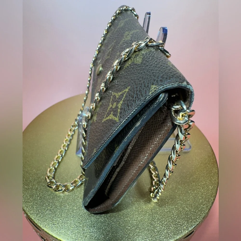 Louis Vuitton Long Leather Wallet in Brown Monogram